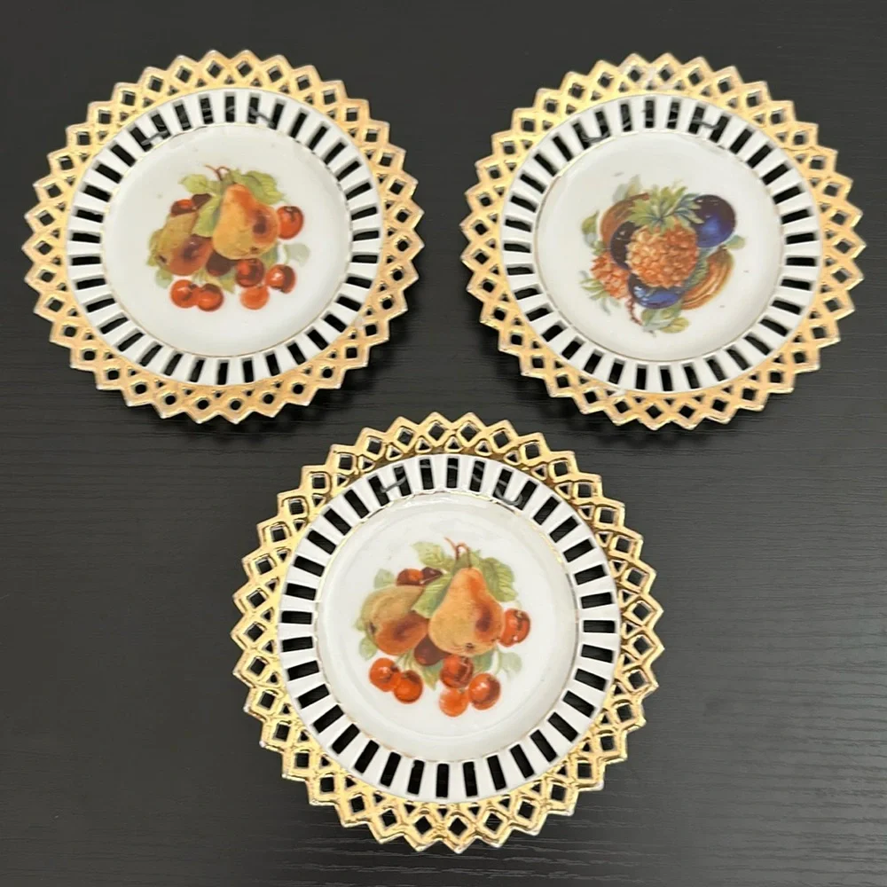 🌹 German 5” Vintage Gold Guild Edge Fruit Plates Set of 3